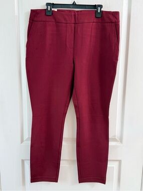 Dalia Ponte Pants in Ruby